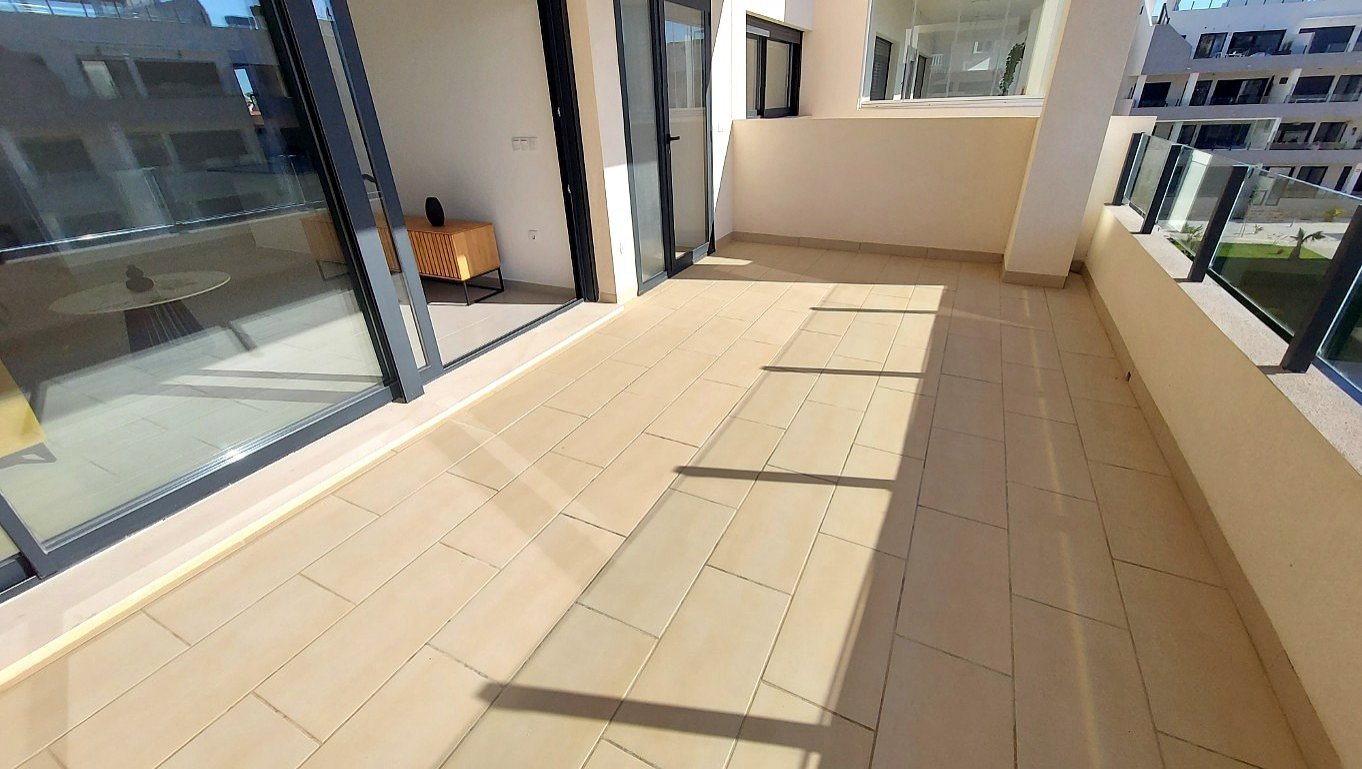  Wunderschöne Wohnung in der exklusiven Wohnanlage Residencial Cilantro. Dieses geschmackvoll eingerichtete und bezugsfertige Apartment befindet sich 