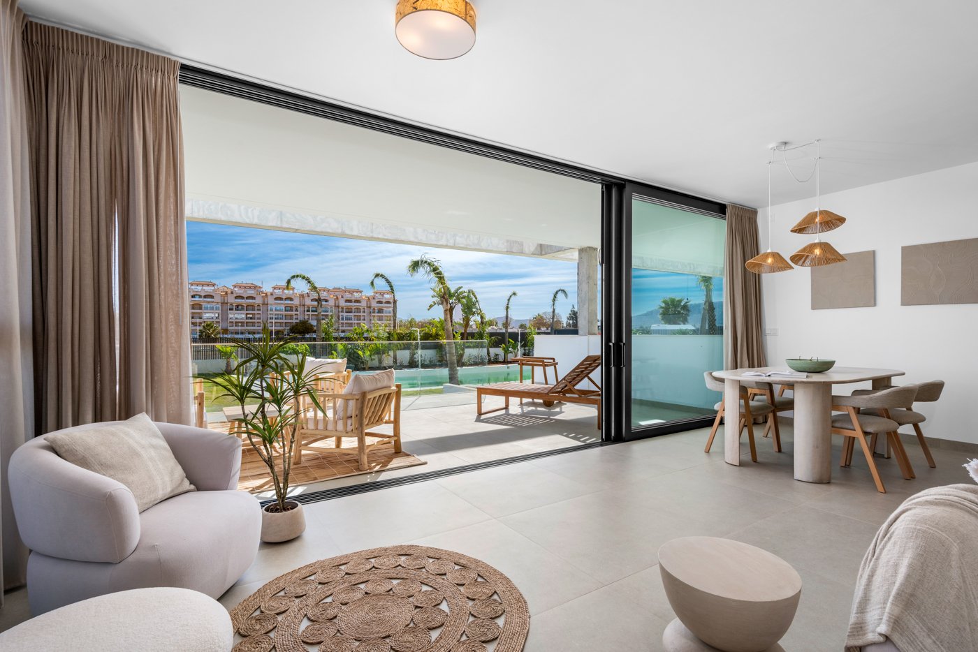  Dieses Wohnresort auf den charmanten Kleinen Inseln bietet ein einzigartiges Wohnerlebnis mit Meerblick. Es besteht aus 33 Immobilien, und die Bewohn