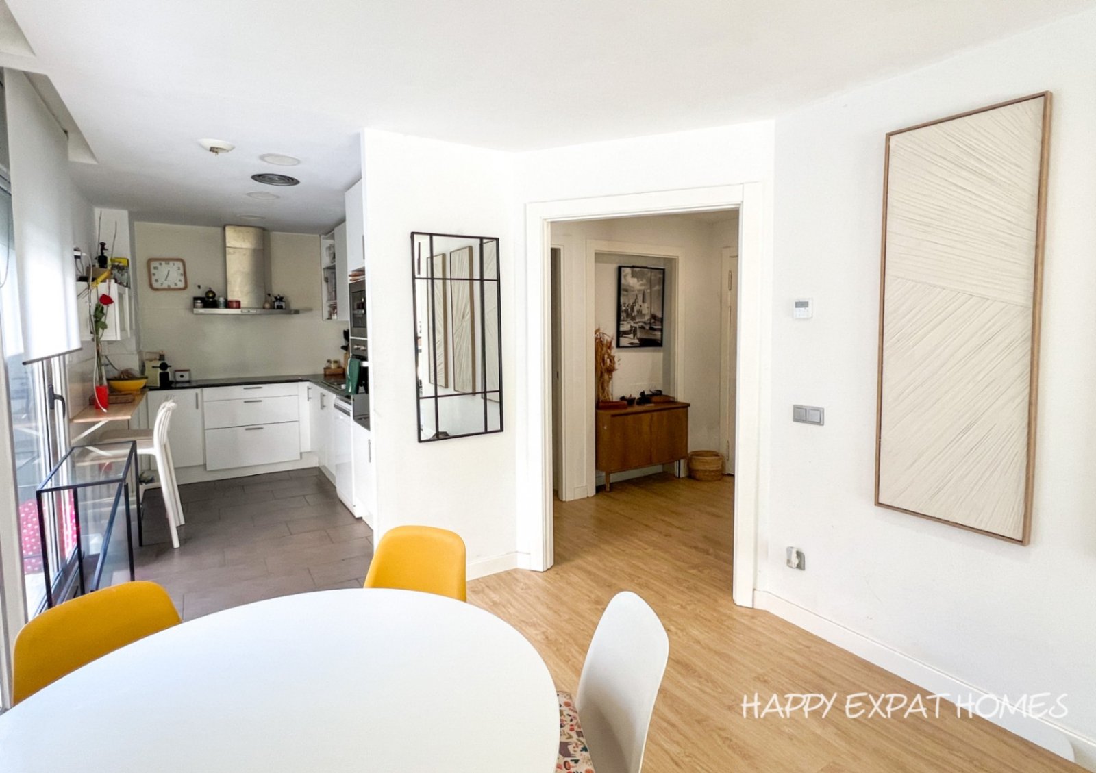 Mit dieser Wohnung in La Plana lautet das Schlüsselwort: GARTEN.\
Ein privater Rückzugsort dieser Größe nur einen kurzen