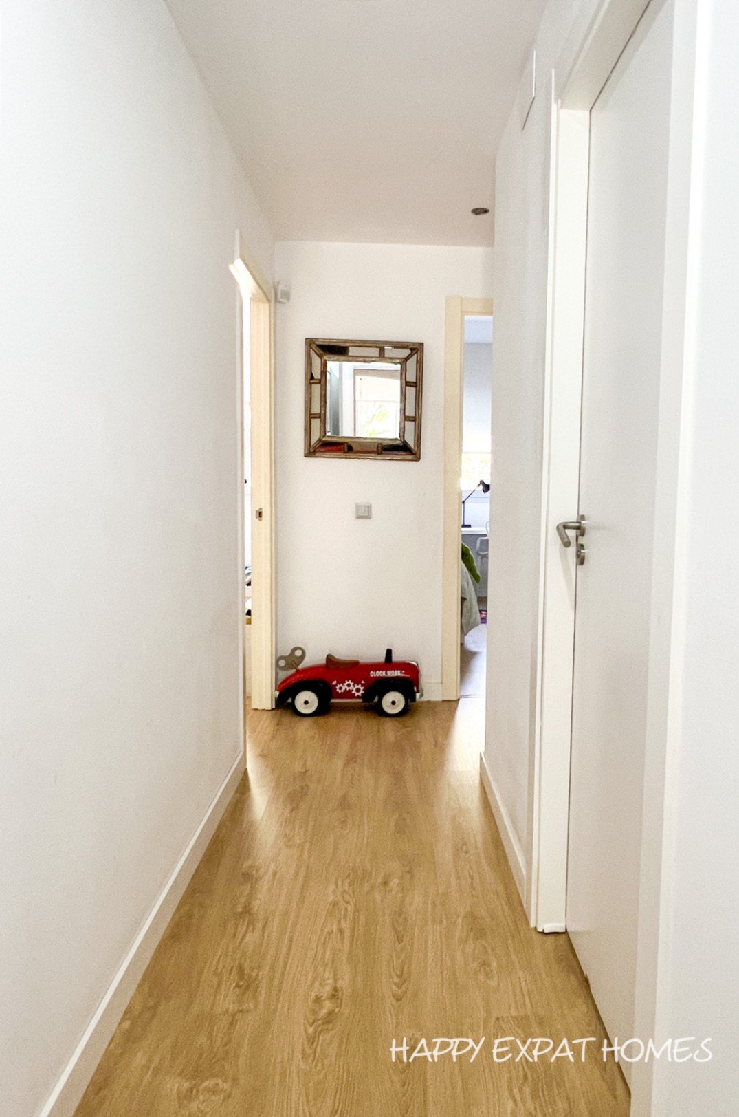 Mit dieser Wohnung in La Plana lautet das Schlüsselwort: GARTEN.\
Ein privater Rückzugsort dieser Größe nur einen kurzen