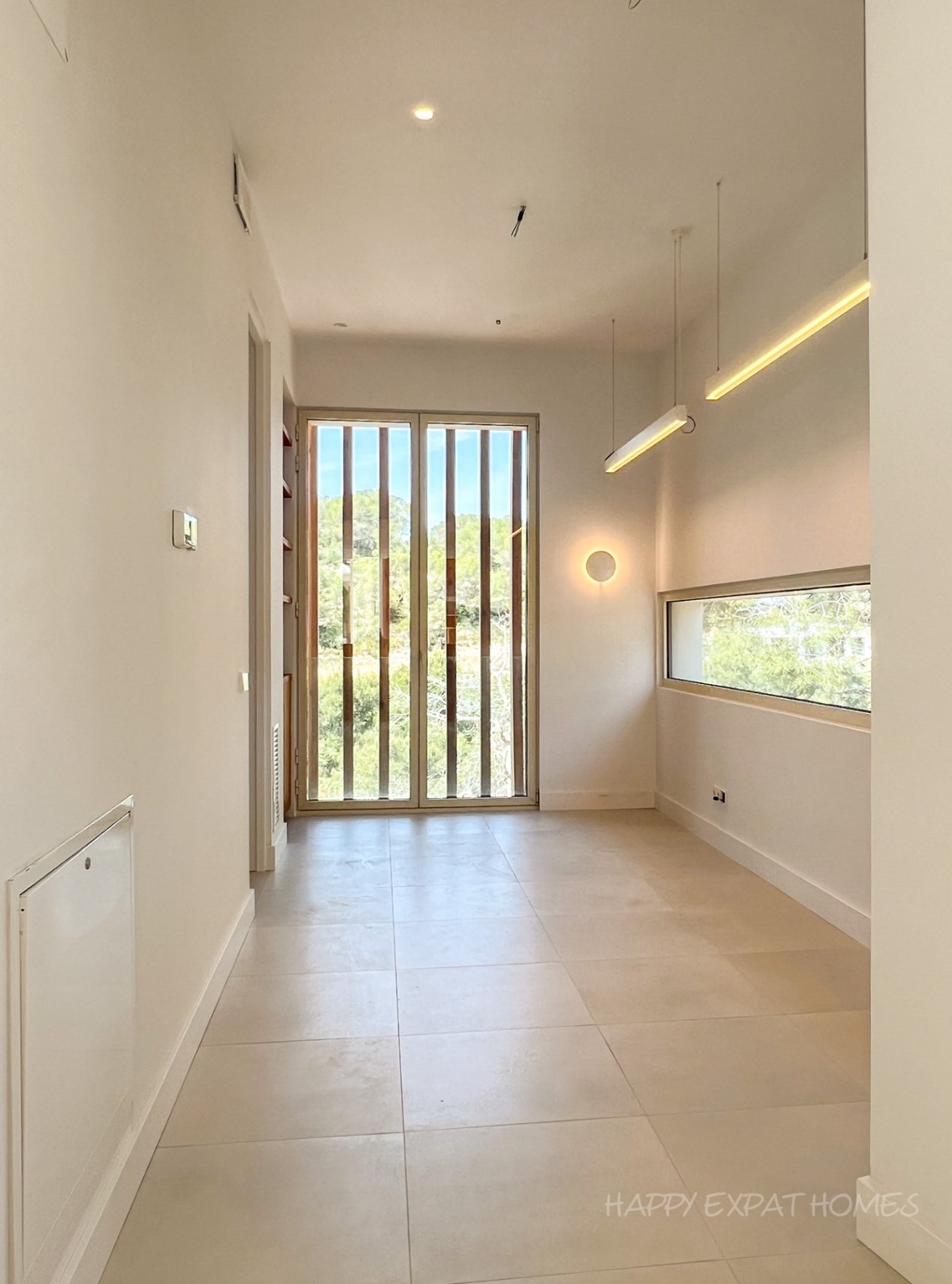Zeitgen&ouml;ssische &Ouml;ko-Villa: Wo Natur auf modernes Design trifftMas Alba &ndash; Ein nachhaltiges Refugium 5 Minuten von Sitges entfernt\&amp;