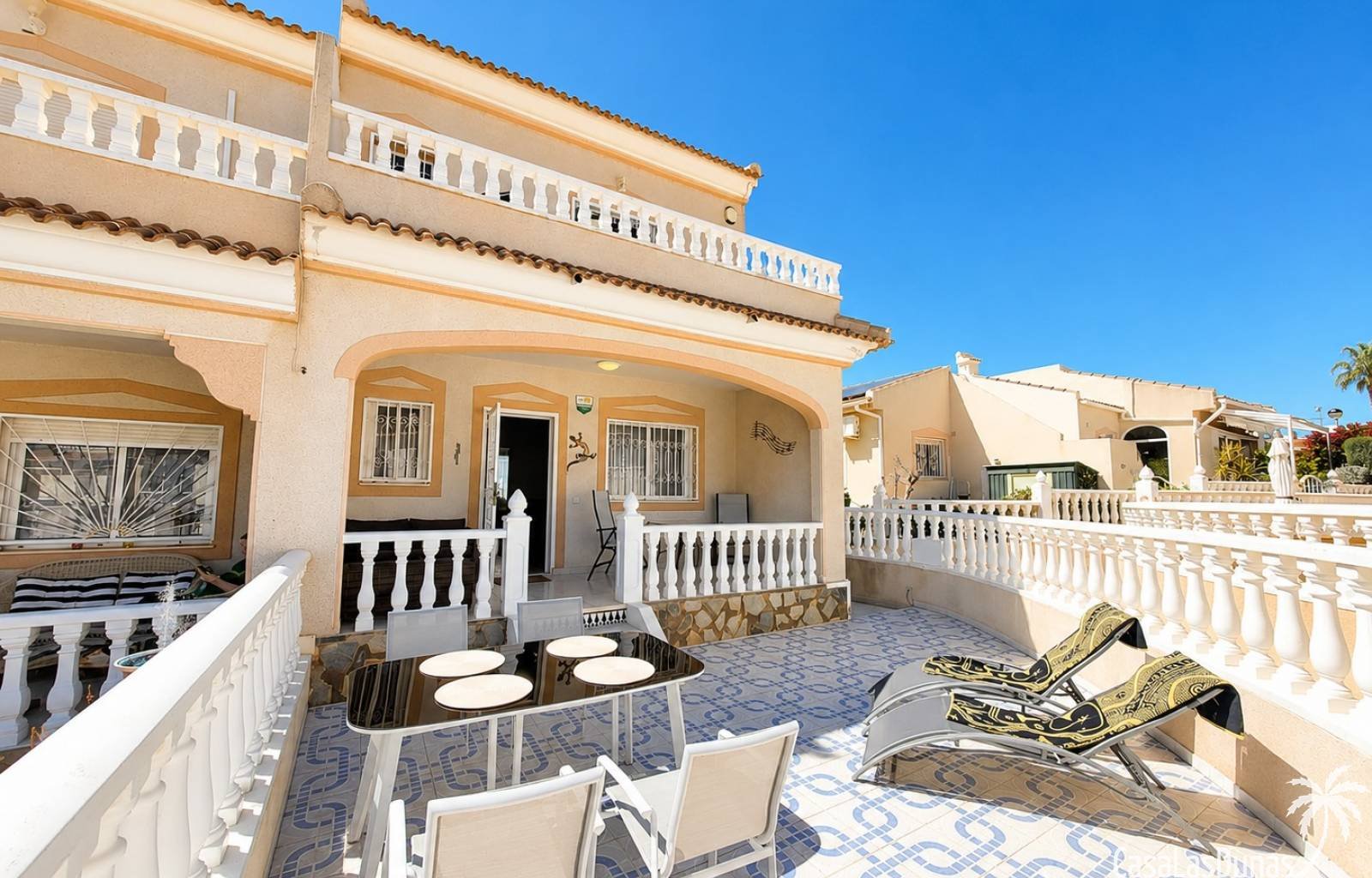Geräumiges Ferienhaus mit Gemeinschaftspool in Ciudad Quesada – Casa Mi Paraiso
Profitieren Sie von einem zeitlich begrenzten Last-Minute-Rabatt von
