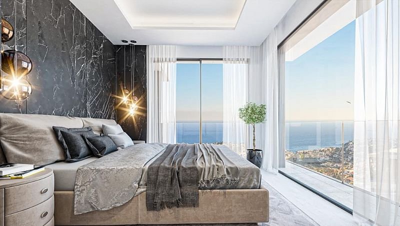 Diese exklusiven Villen befinden sich in der charmanten Stadt Calpe und bieten ein unvergleichliches Wohnerlebnis. Mit nur drei verfügbaren Immobilie