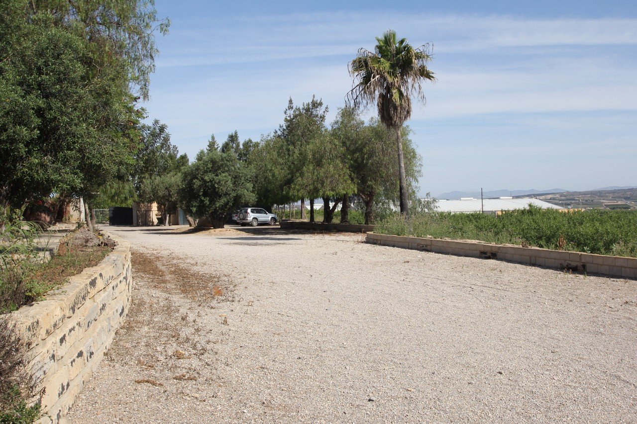 Spanish style country villa in Sucina with panoramic views.

Detached country villa on a plot of 683 m2 with off road par