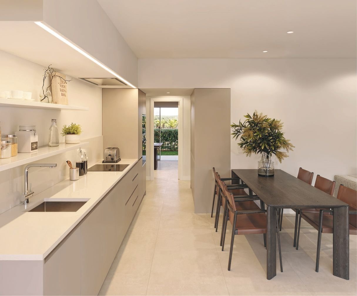In der charmanten Stadt Torrevieja gelegen, bieten diese Bungalows eine ideale Umgebung für diejenigen, die ein komfortables und modernes Zuhause suc