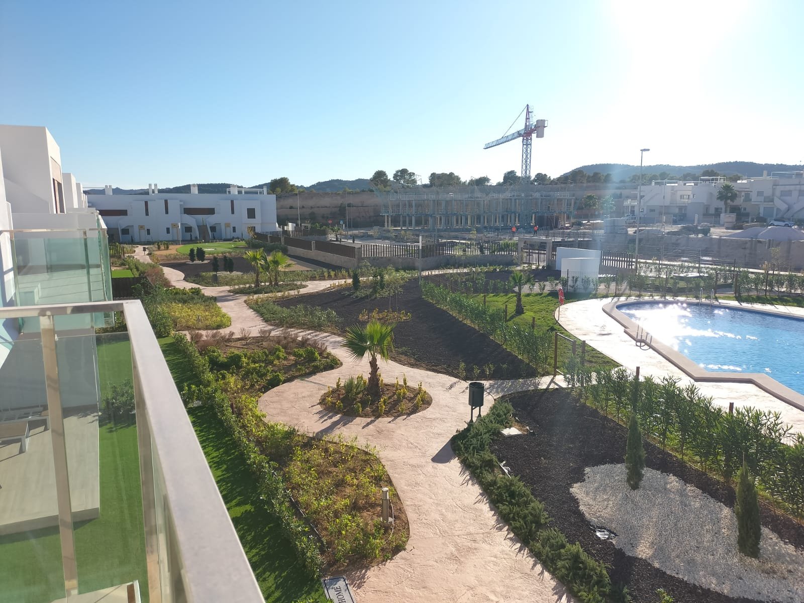 Vistabella:  In der charmanten Stadt Orihuela gelegen, bietet diese Wohnanlage eine Vielzahl von Wohnmöglichkeiten, die unterschiedlichen Bedürfnissen und Lebenss 