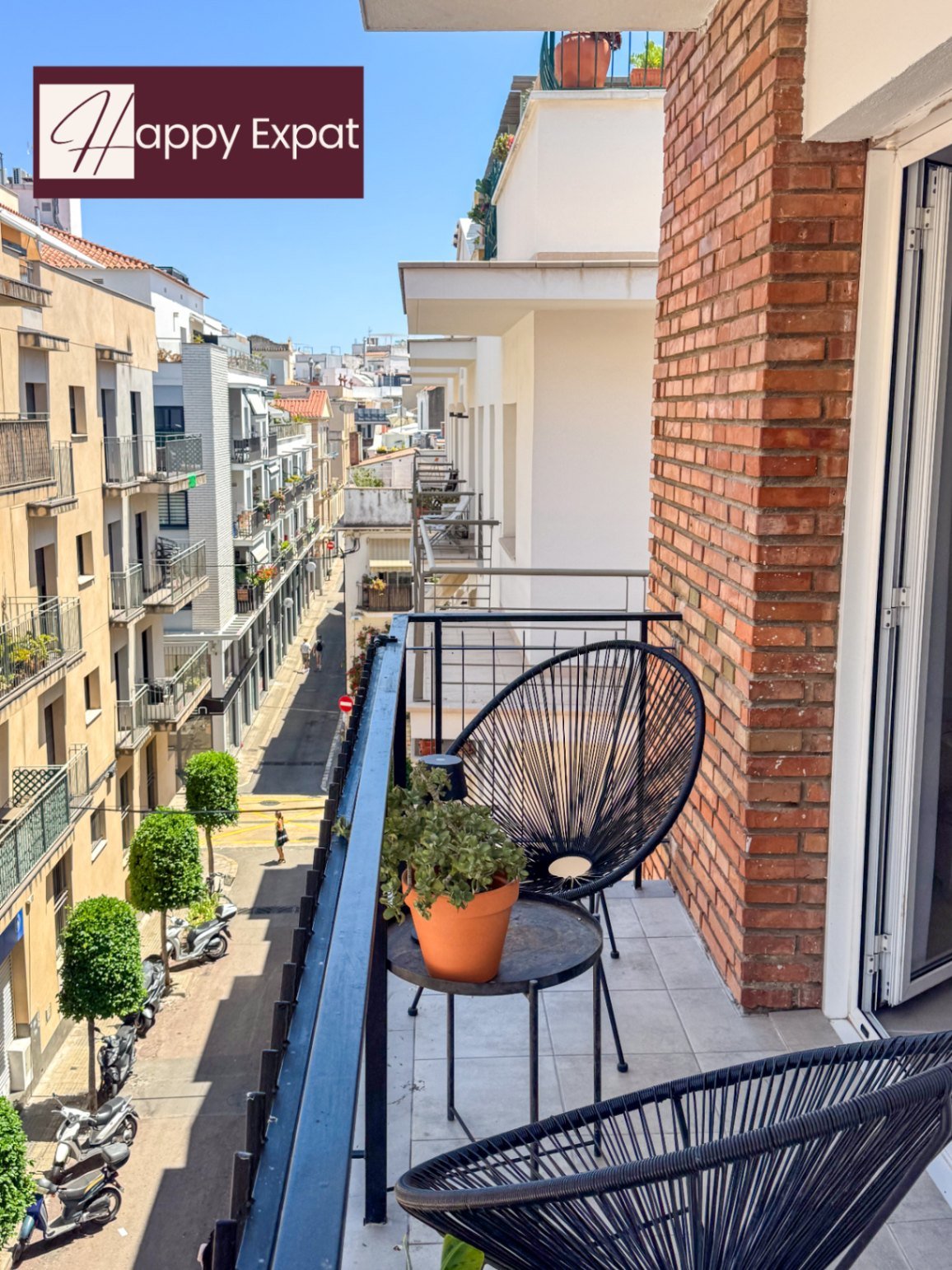 Sitges: Suchen Sie ein Zuhause mitten im Zentrum, aber ohne Lärm? Diese wunderschön renovierte Wohnung bietet das Beste aus beiden Welten.Mit 79 m² Baufl 