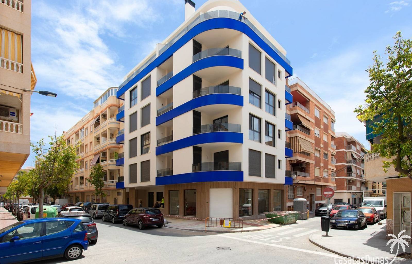Torrevieja:  Diese wunderschöne Wohnung, nur wenige Gehminuten vom Sandstrand von Torrevieja entfernt, ist brandneu und wurde noch nie genutzt! Das Haus wurde im  