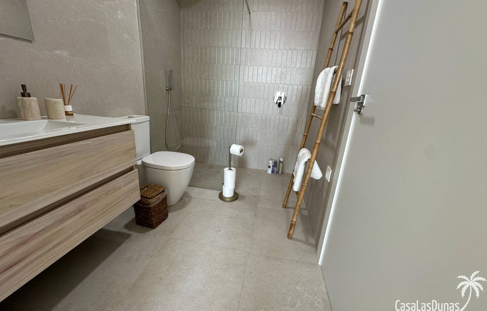 Luxuriöse Ferienvilla mit privatem Pool in Benijófar – Villa Bella Sol
Willkommen in der Villa Bella Sol , einer modernen Ferienvilla in Benijófar a