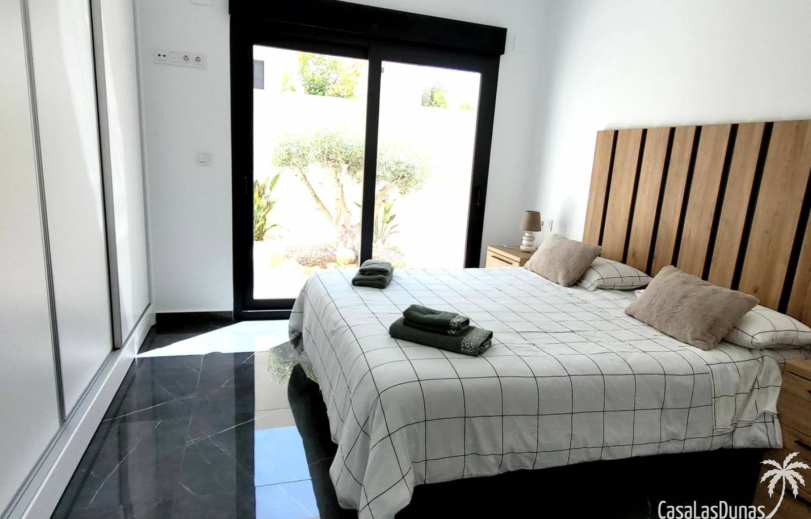 **Achtung! In der Nähe dieser Villa finden derzeit Bauarbeiten statt.
Diese charmante Villa bietet allen Komfort für einen erholsamen Aufenthalt an