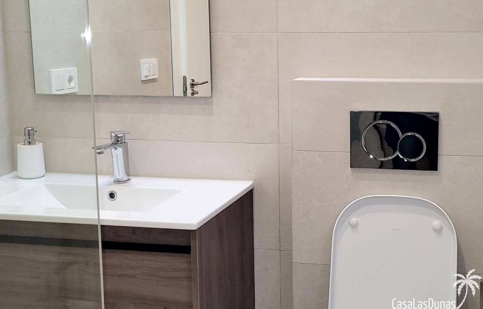 **Achtung! In der Nähe dieser Villa finden derzeit Bauarbeiten statt.
Diese charmante Villa bietet allen Komfort für einen erholsamen Aufenthalt an