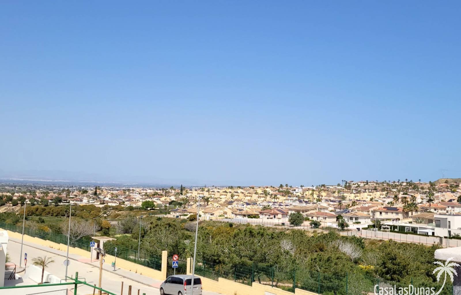 **Achtung! In der Nähe dieser Villa finden derzeit Bauarbeiten statt.
Diese charmante Villa bietet allen Komfort für einen erholsamen Aufenthalt an