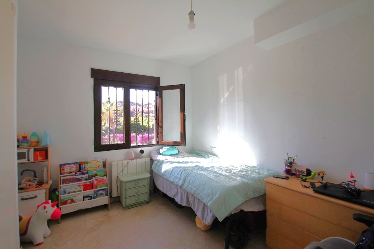 First floor apartment in sought after residential area in Las Ramblas
First floor apartment in sought after residential area in Las Rambla