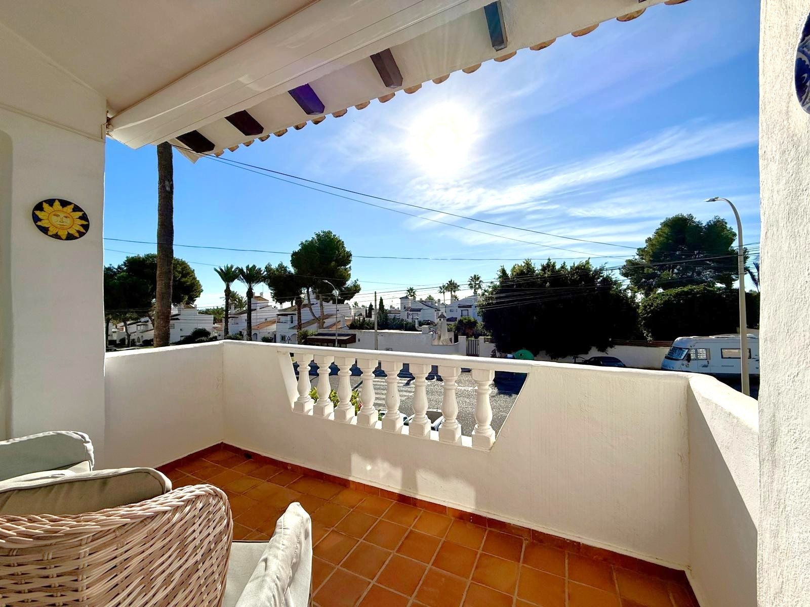   A traditional Spanish style very well maintained villa of 150 m2 including terraces,
on ground floor 3 bedrooms, of which two&amp;nbsp;wit