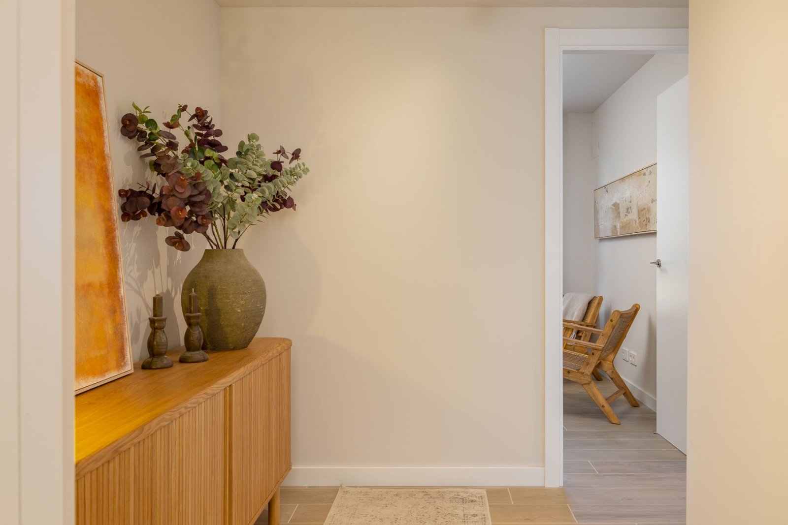 In der wunderschönen Stadt Calpe gelegen, bietet diese exklusive Wohnanlage eine Auswahl von 31 hochwertigen Wohnungen, darunter Apartments und Penth