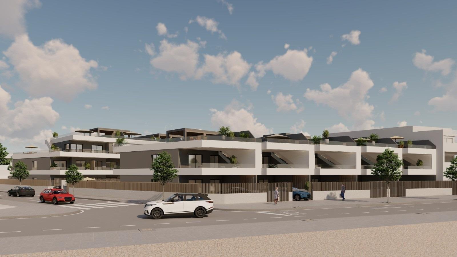 In der charmanten Umgebung von Pilar de la Horadada gelegen, bietet diese Wohnanlage eine Auswahl von 16 Immobilien, darunter Apartments, Erdgeschoss