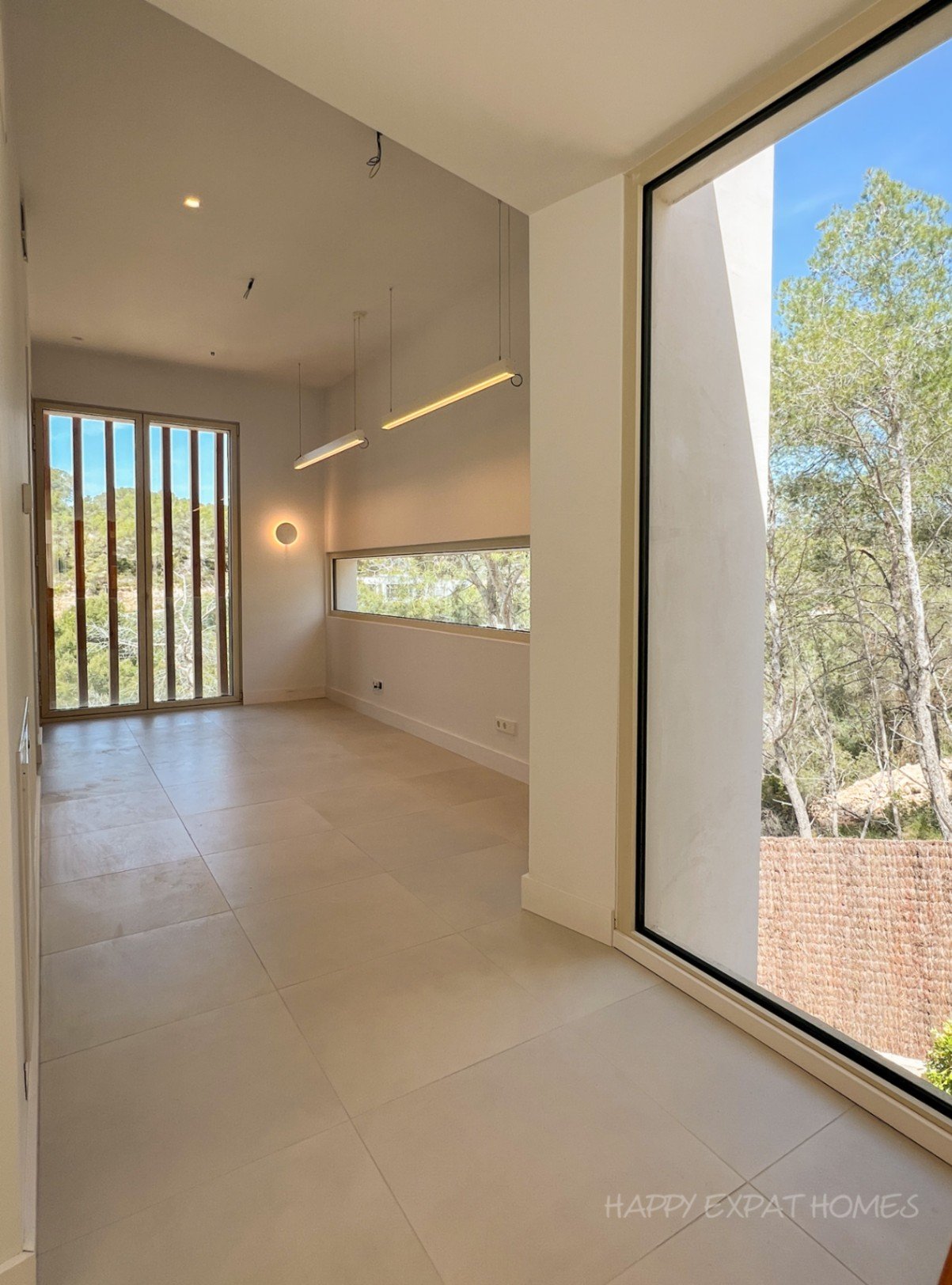 Zeitgenössische Öko-Villa: Wo Natur auf modernes Design trifftMas Alba – Ein nachhaltiges Refugium 5 Minuten von Sitges entfernt Erleben Sie ein Z