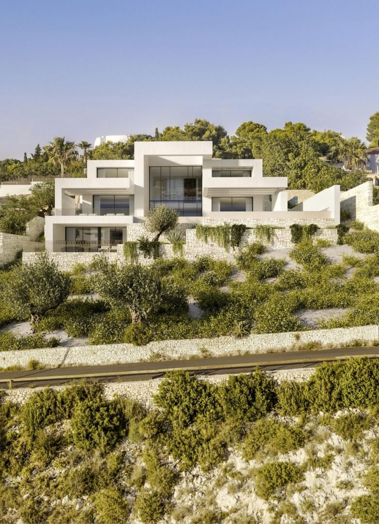 In der exklusiven Gegend von Jávea gelegen, bietet diese Villa ein einzigartiges Wohnerlebnis in erster Meereslinie. Mit Panoramablick auf das Meer b