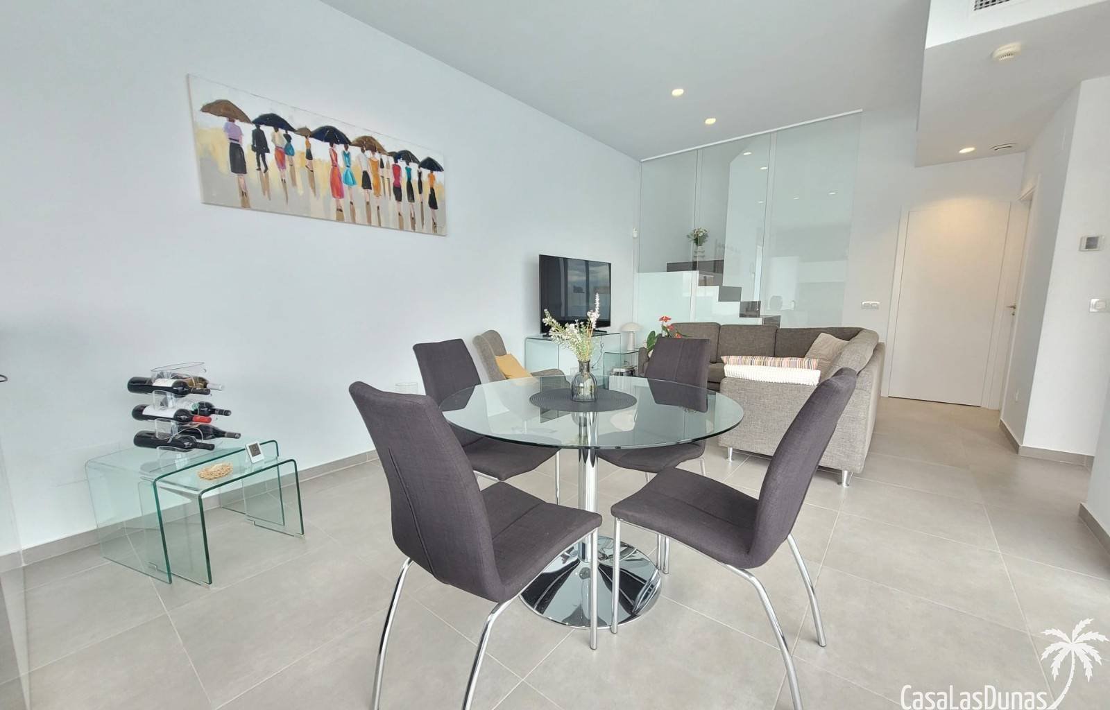 Moderne Villa mit privatem Pool und Dachterrasse an der Costa Blanca
Willkommen in Sonrica , einem eleganten und komfortablen Ferienhaus, in dem Si