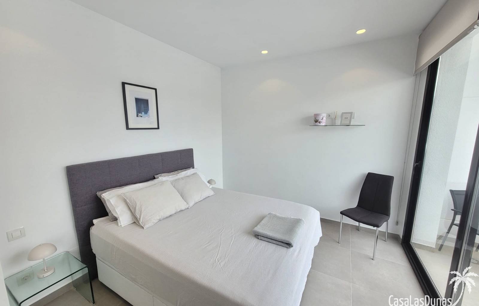 Moderne Villa mit privatem Pool und Dachterrasse an der Costa Blanca
Willkommen in Sonrica , einem eleganten und komfortablen Ferienhaus, in dem Si