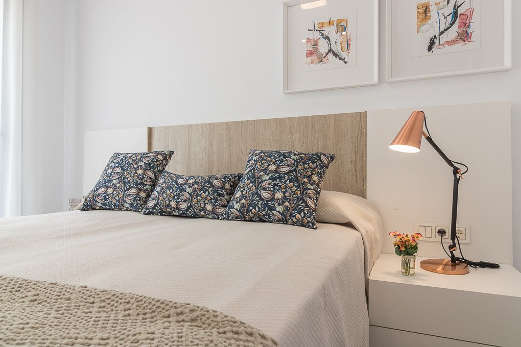 In der charmanten Stadt Torrevieja gelegen, bietet diese Wohnanlage eine Auswahl von 26 Bungalows, die in zwei Typen unterteilt sind: High-Bungalow u