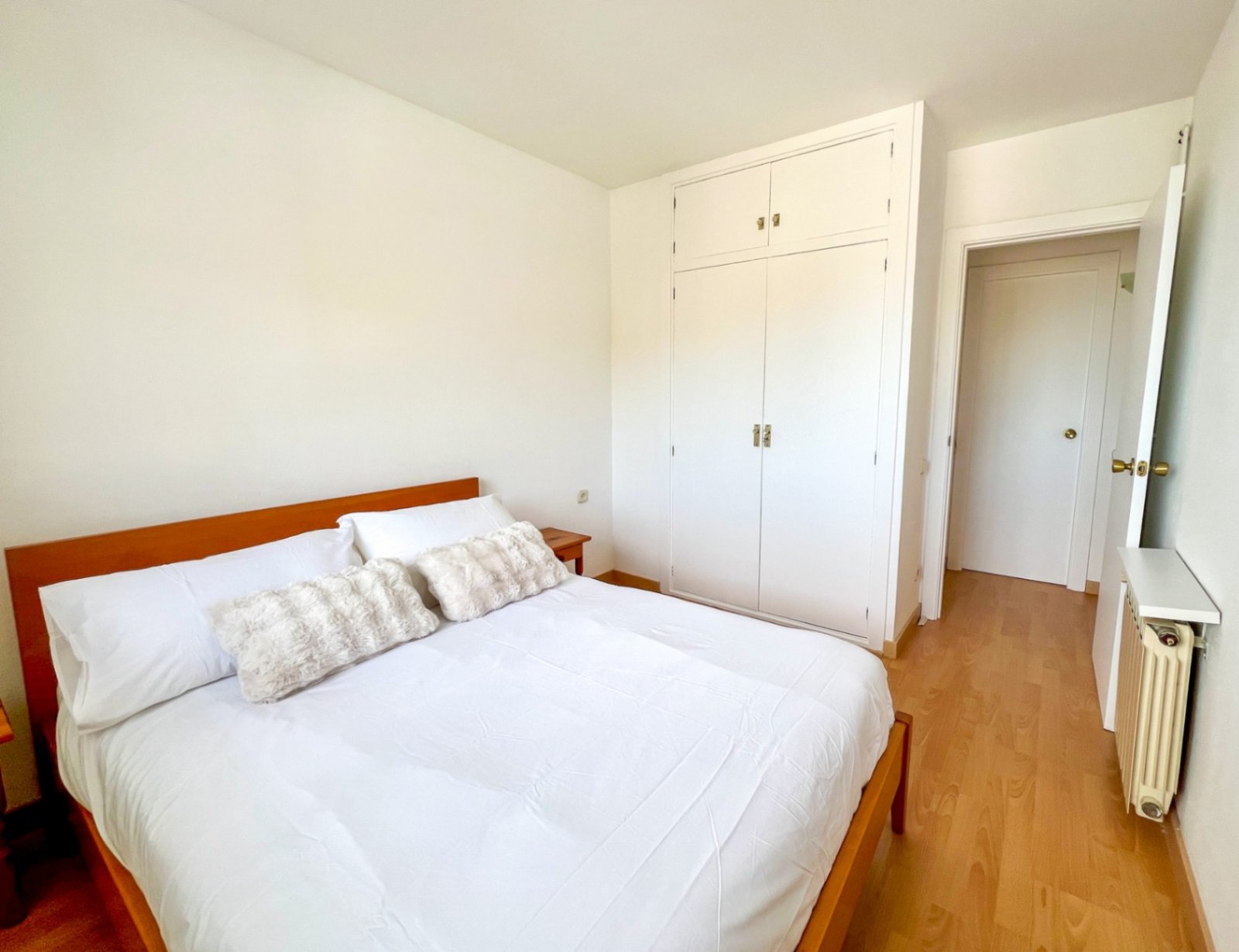 Wohnung direkt am Aiguadolç Strand, mit 3 Schlafzimmern und 2 Badezimmern. Jeder, der zum ersten Mal hereinkommt, ist sprachlos über die atemberau