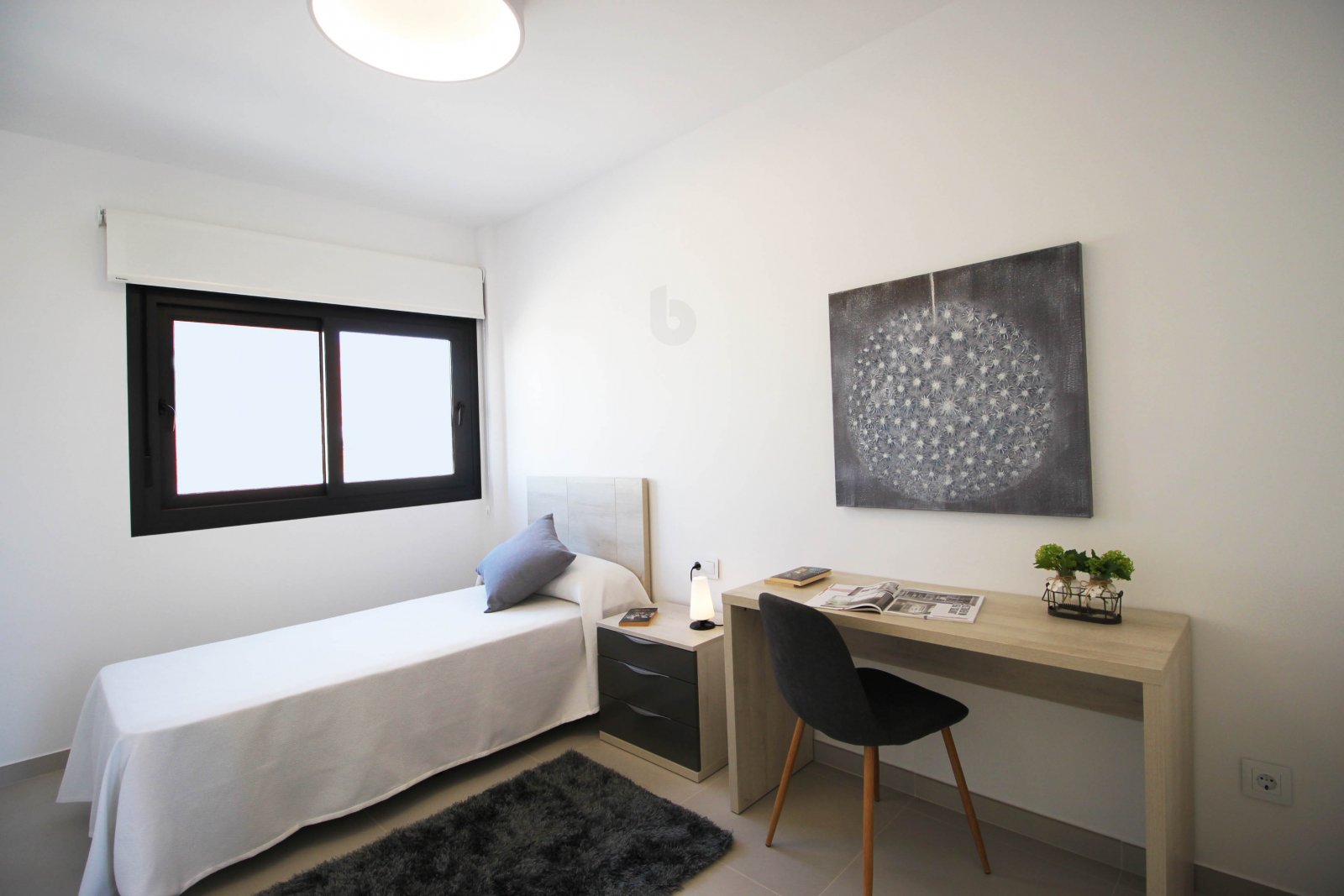  Diese Wohnanlage befindet sich in der charmanten Umgebung von Pinar de Campoverde und bietet eine Auswahl von 20 Immobilien, darunter Apartments, Erd