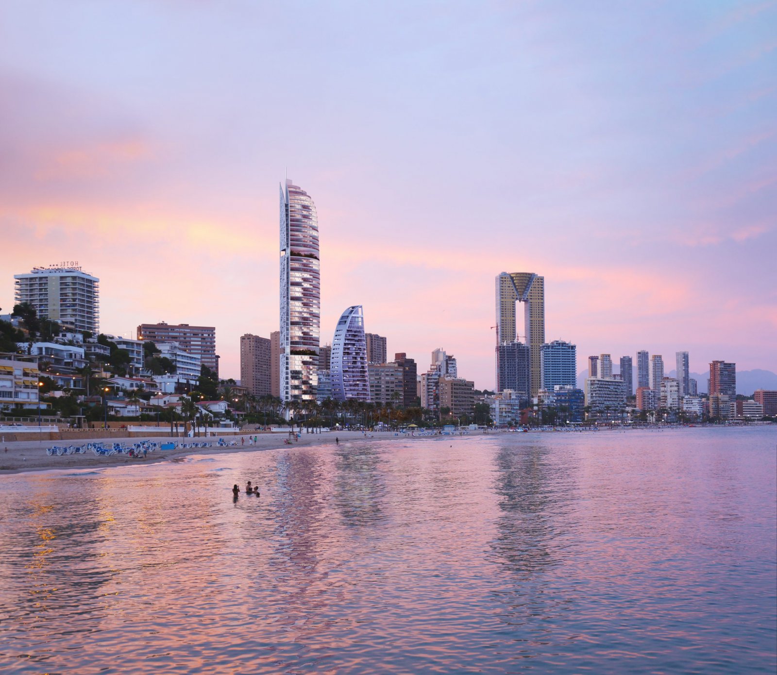  In der pulsierenden Stadt Benidorm gelegen, bietet dieser Wohnkomplex ein einzigartiges Wohnerlebnis mit 45 Apartments, die für den Genuss der medite