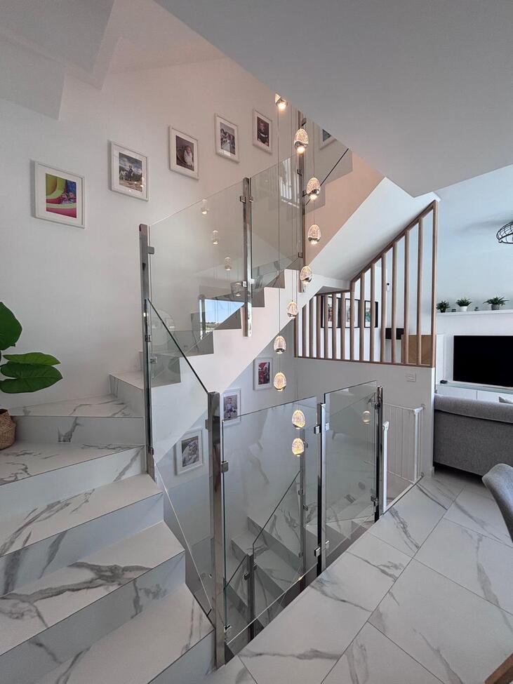 Beautiful 5-Bedroom Contemporary Villa with Heated Pool 
This stunning southwest-facing corner plot villa offers modern luxury, g