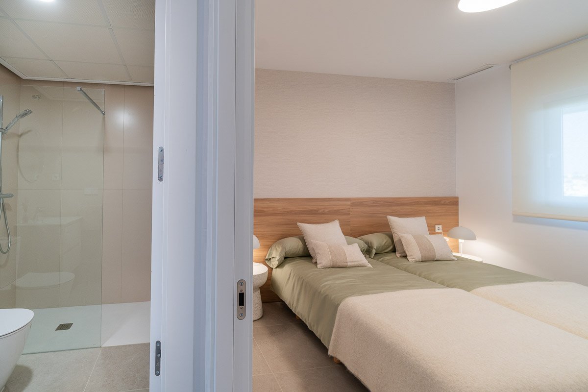 In der wunderschönen Orihuela Costa gelegen, bietet diese exklusive Wohnanlage eine Vielzahl von Wohnmöglichkeiten, die sich an unterschiedliche Bedü