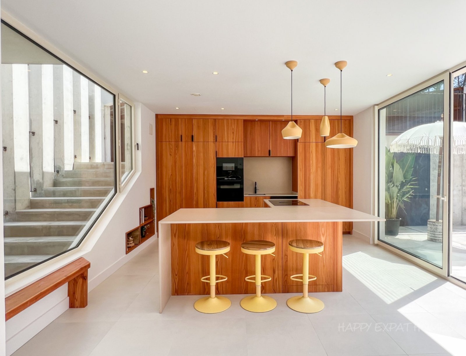 Zeitgenössische Öko-Villa: Wo Natur auf modernes Design trifftMas Alba – Ein nachhaltiges Refugium 5 Minuten von Sitges entfernt Erleben Sie ein Z