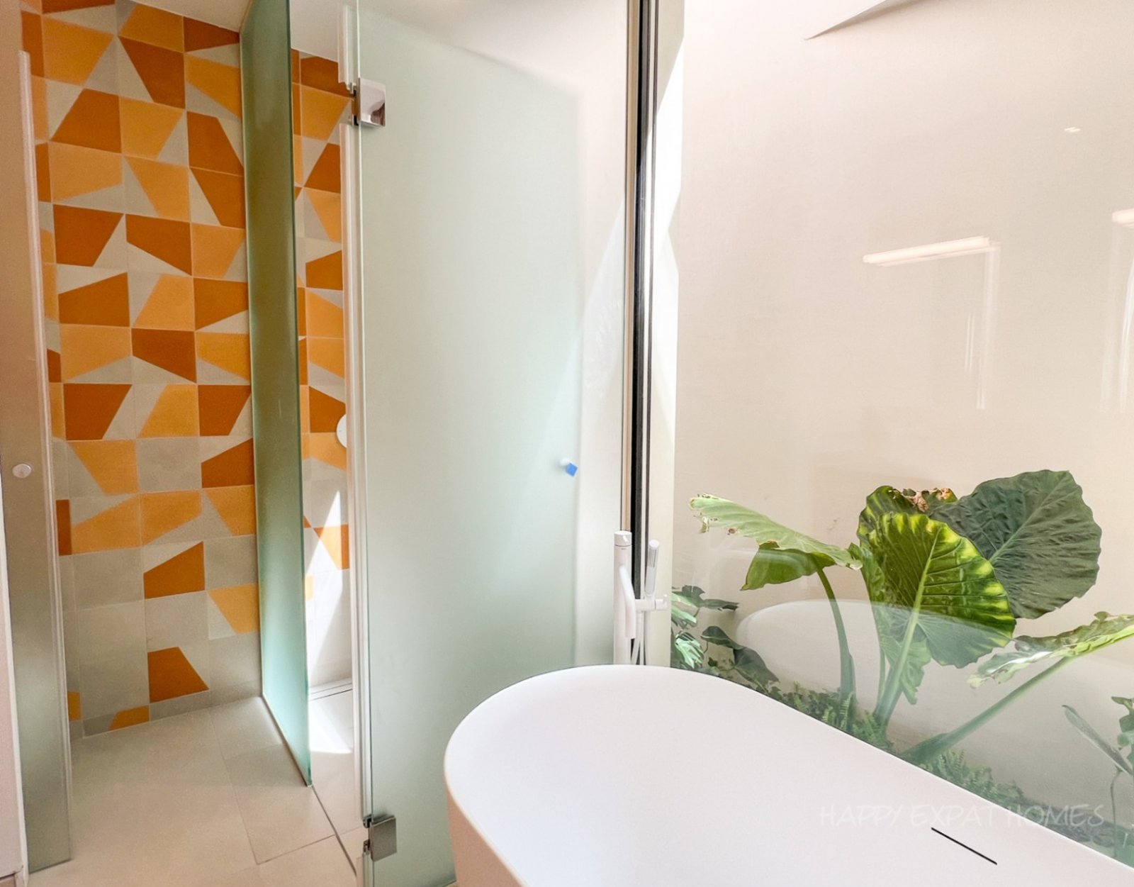 Zeitgenössische Öko-Villa: Wo Natur auf modernes Design trifftMas Alba – Ein nachhaltiges Refugium 5 Minuten von Sitges entfernt Erleben Sie ein Z