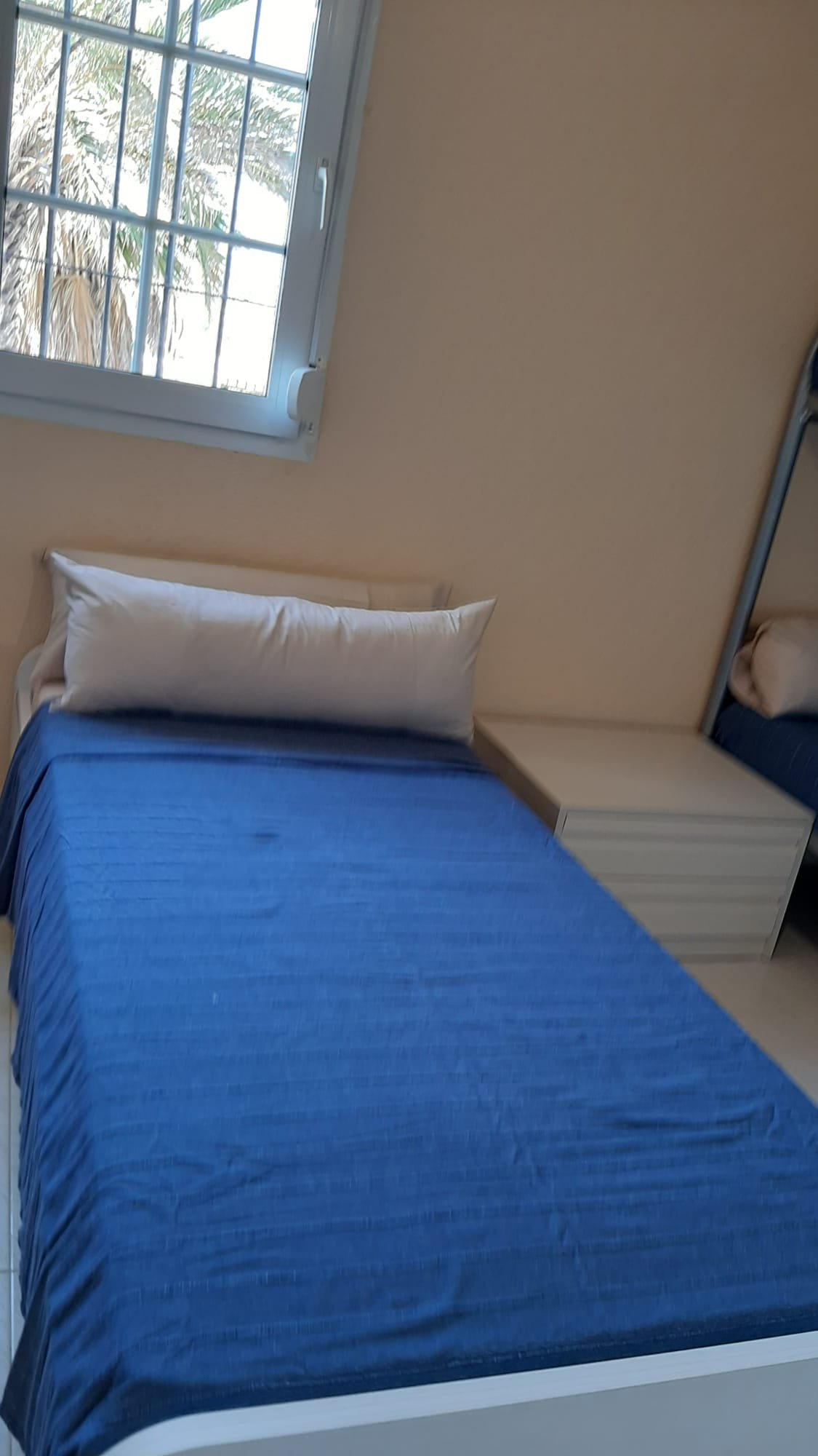 In der charmanten Stadt San Javier gelegen, bietet dieses Reihenhaus ein einzigartiges Wohnerlebnis mit Meerblick. Es wurde für diejenigen entworfen,
