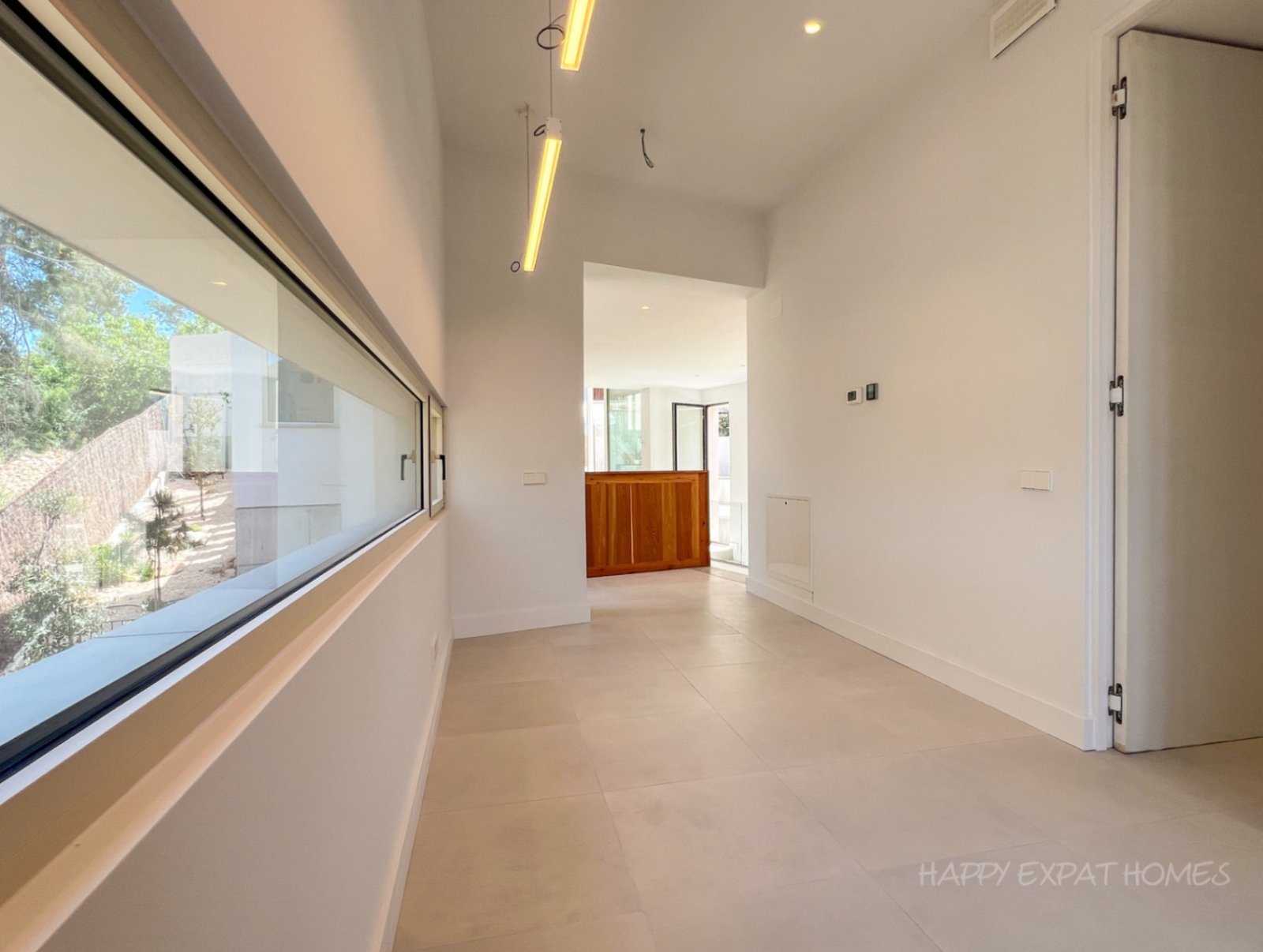 Zeitgenössische Öko-Villa: Wo Natur auf modernes Design trifftMas Alba – Ein nachhaltiges Refugium 5 Minuten von Sitges entfernt Erleben Sie ein Z