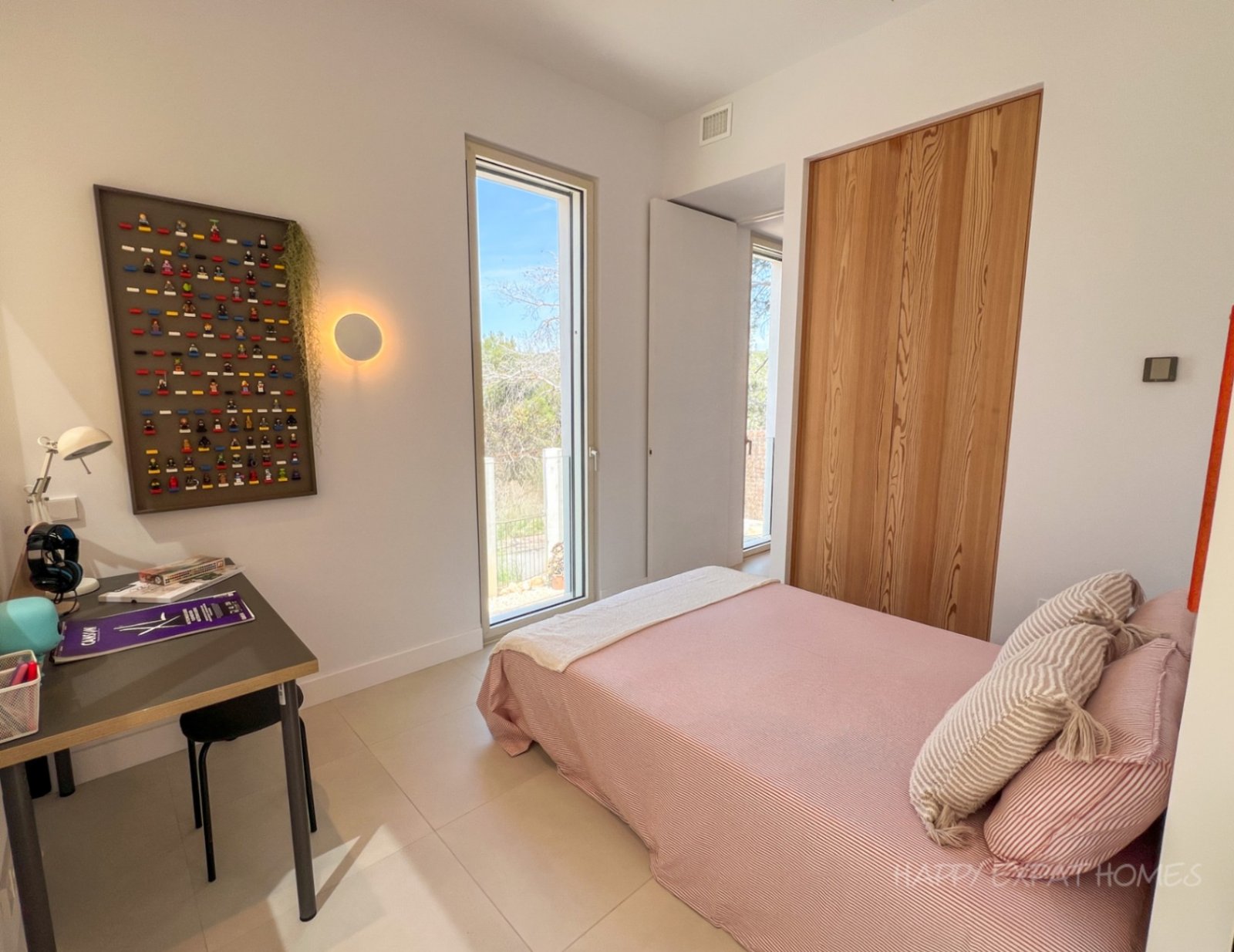 Zeitgenössische Öko-Villa: Wo Natur auf modernes Design trifftMas Alba – Ein nachhaltiges Refugium 5 Minuten von Sitges entfernt Erleben Sie ein Z