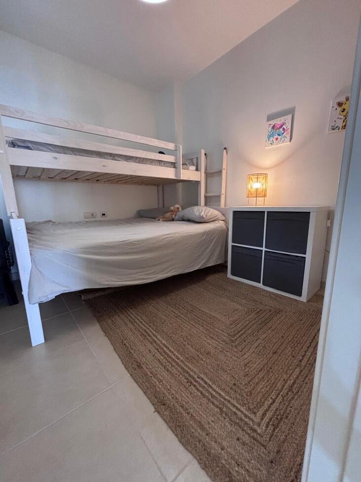 Beautifully presented throughout, this spacious 2-bedroom, 2-bathroom ground floor apartment offers comfortable, modern living with fantastic outdoo