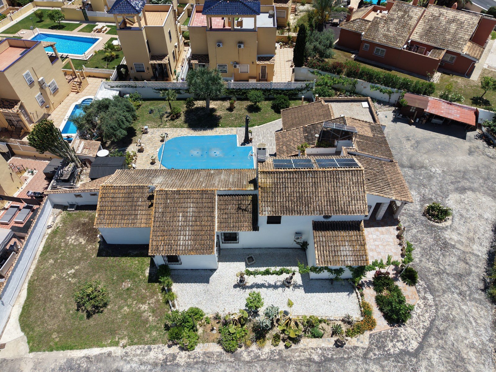 This South Facing, Absolutely Stunning, Four Bedroom, Detached Villa in Villamartin, is located just a couple of minutes drive from the Villamartin