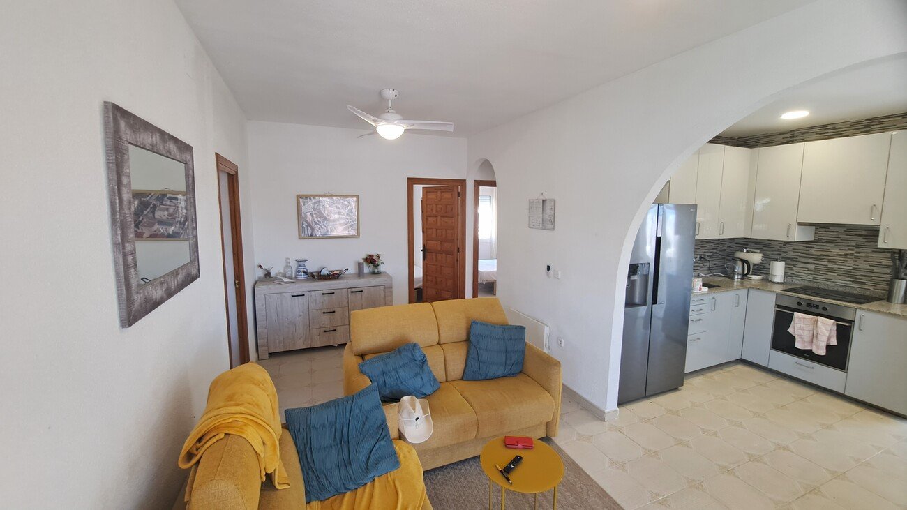 This charming south-west facing, detached villa, sits on a 437 m² plot and boasts a large private swimming pool, along with generous outdoor space d