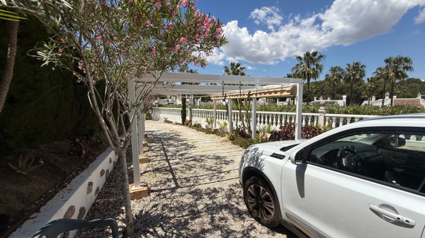Charmantes Einfamilienhaus in Orihuela CostaDieses atemberaubende Einfamilienhaus in der malerischen Stadt Orihuela, Alicante, bietet ein außergewöhn