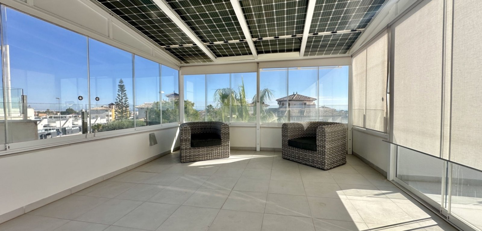  &amp;amp;#13;&amp;amp;#13;&amp;#13;&amp;#13;
Entdecken Sie dieses gepflegte freistehende Haus in der begehrten Gegend Lomas de Cabo Roig / 