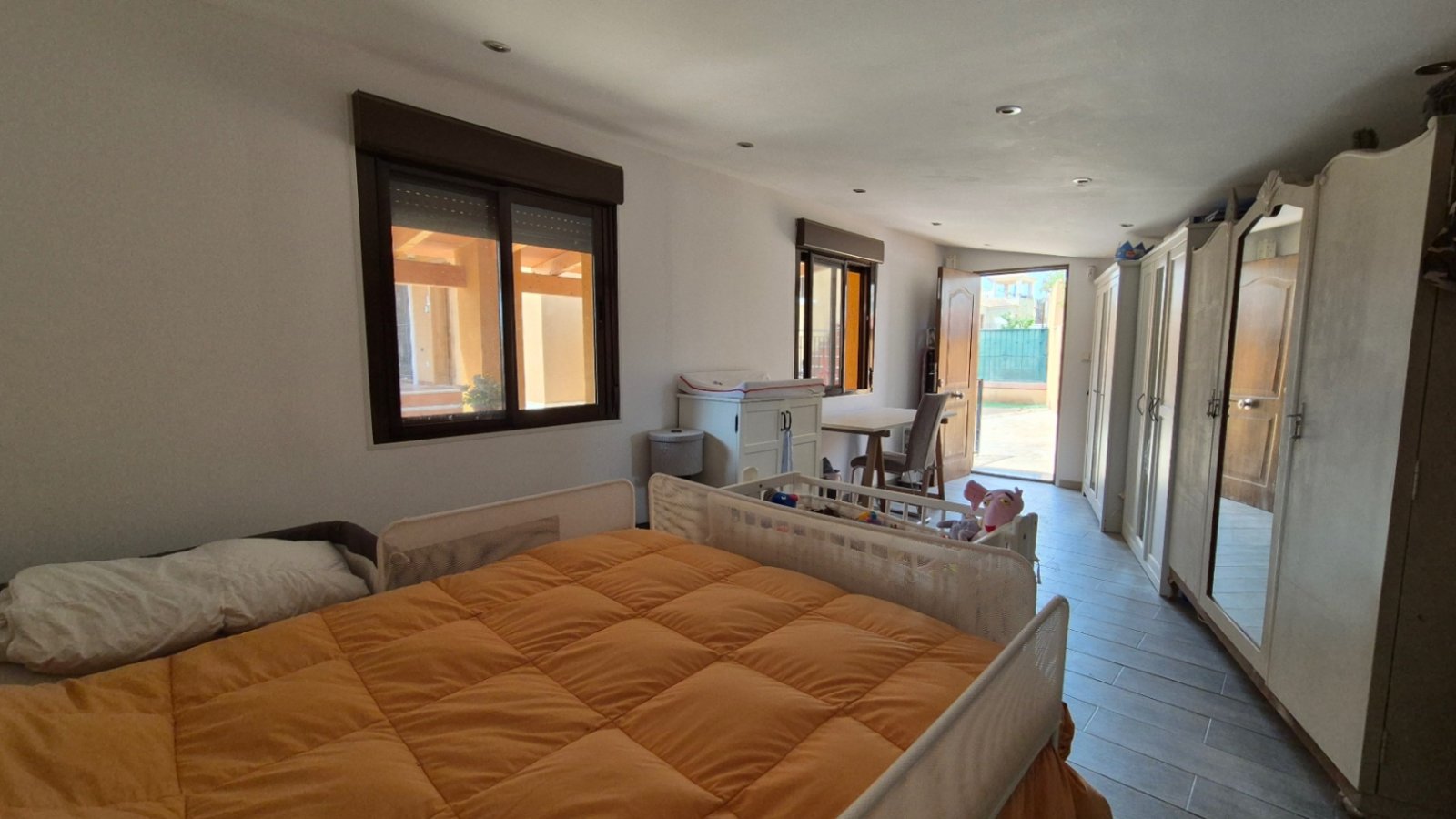 Charmante 2-Schlafzimmer-Villa in Aguas Nuevas, Sektor 25 - Torrevieja

Diese reizende, nach Südosten ausgerichtete, unabh