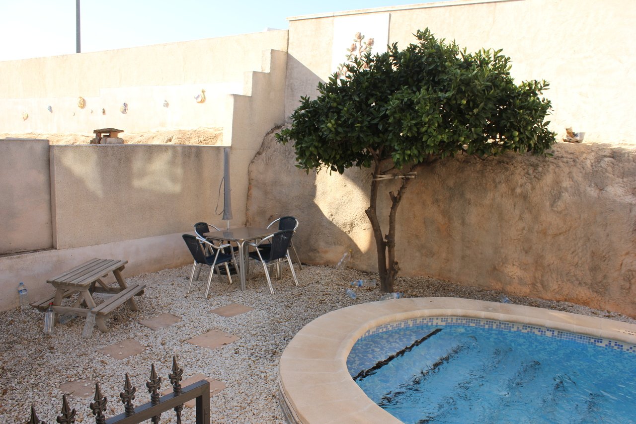   Fabulous renovated 5 bedroom villa with private pool, perfectly situated in the vibrant area of La Zenia. Offering a seamless blend of modern comfor