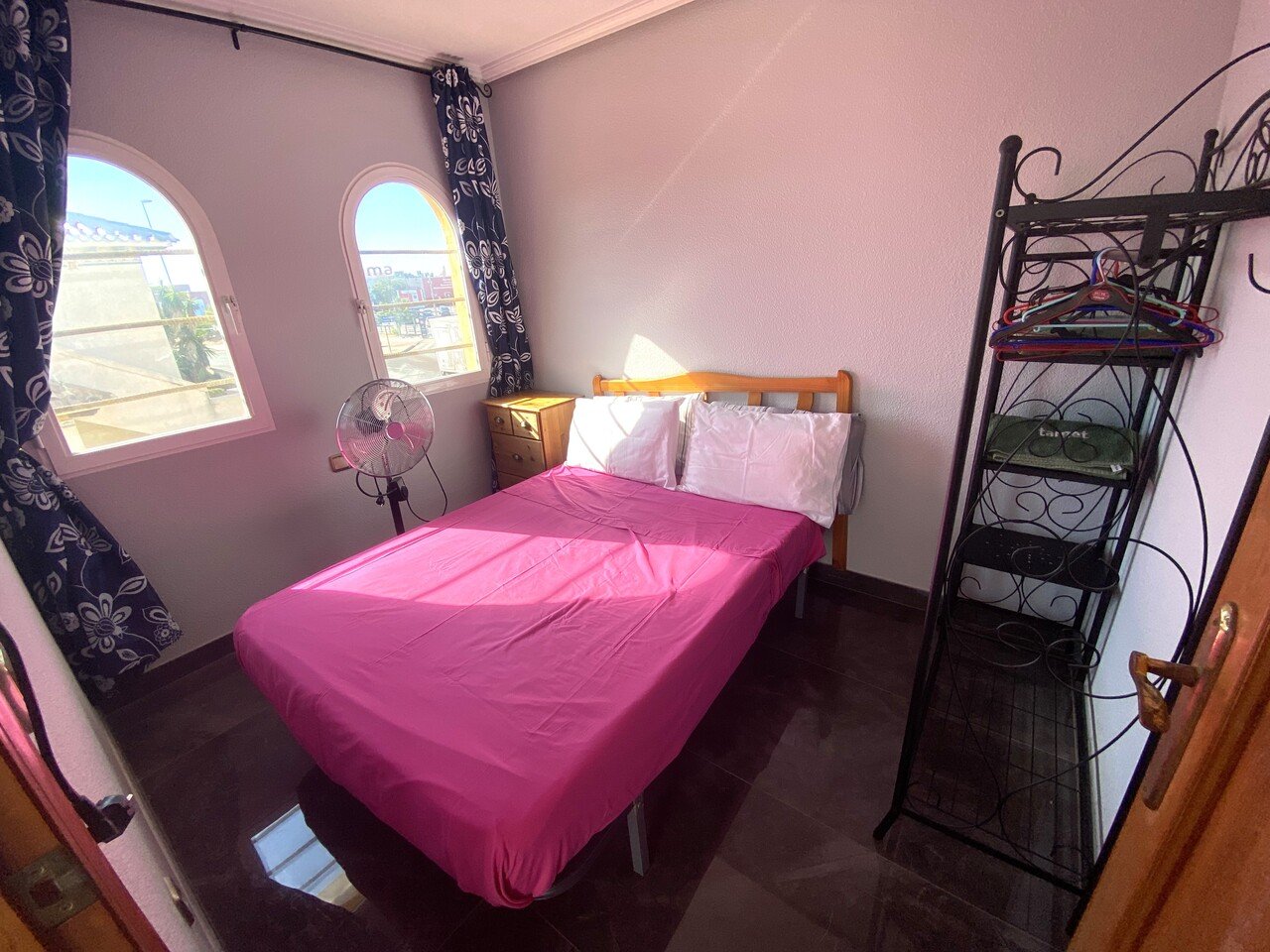   Fabulous renovated 5 bedroom villa with private pool, perfectly situated in the vibrant area of La Zenia. Offering a seamless blend of modern comfor