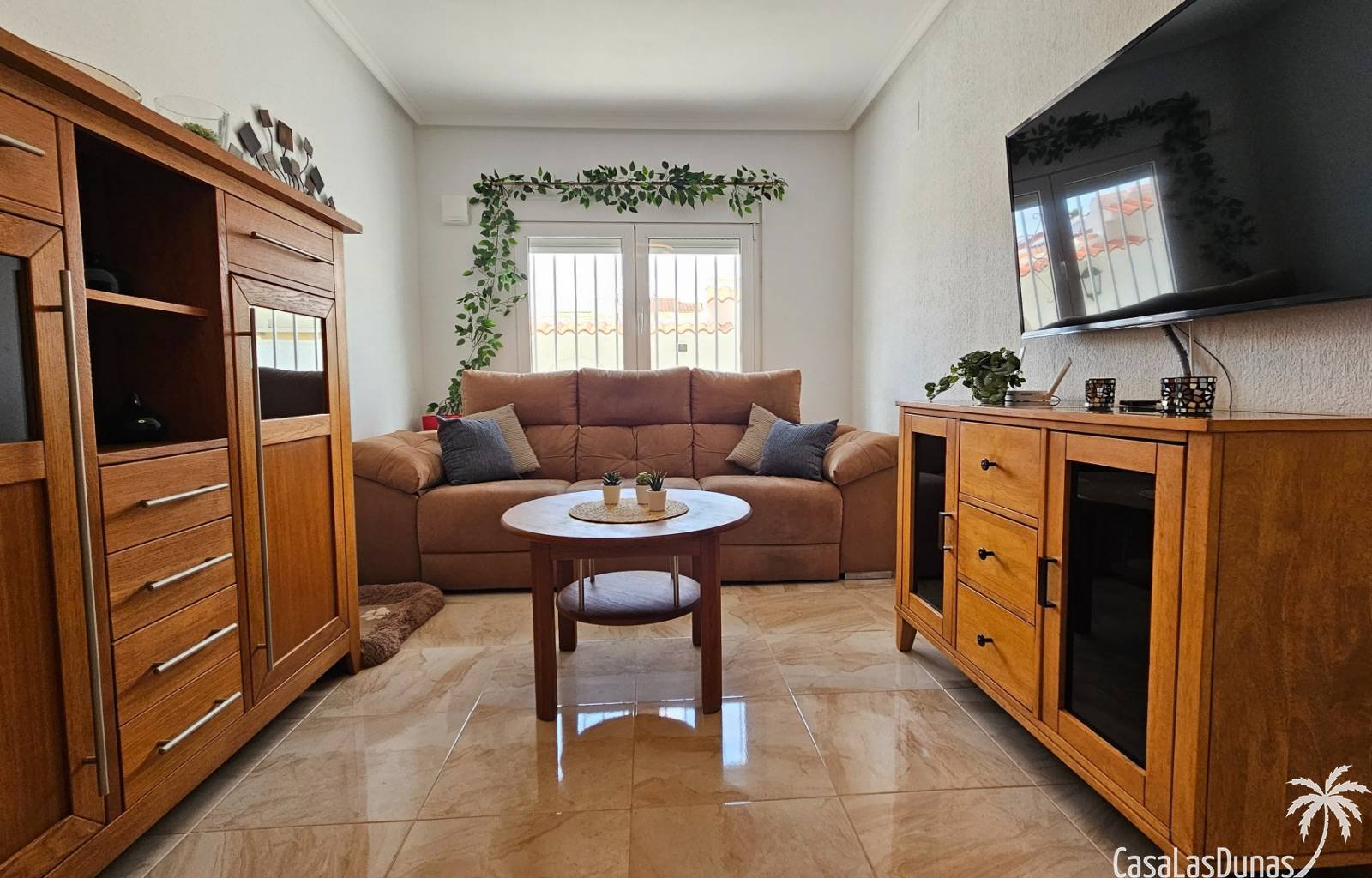 This beautiful, fully renovated home is located on the edge of the La Marina urbanization. The property has been almost completely overhauled over th