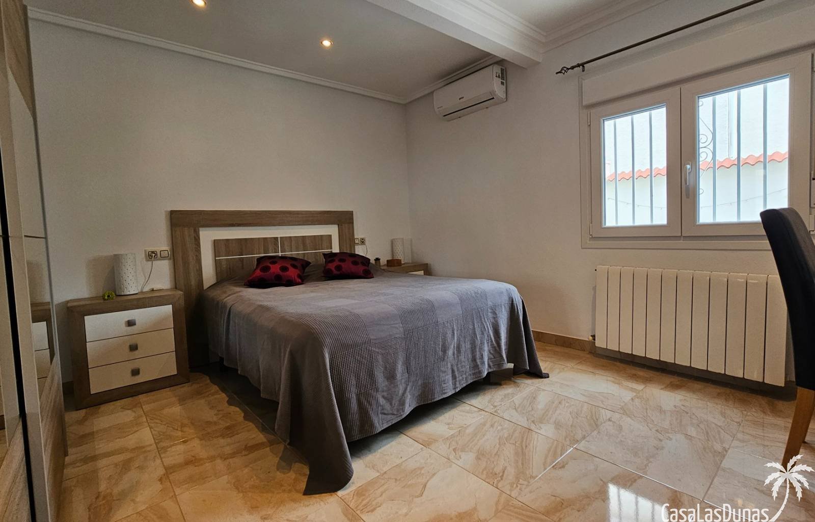 This beautiful, fully renovated home is located on the edge of the La Marina urbanization. The property has been almost completely overhauled over th