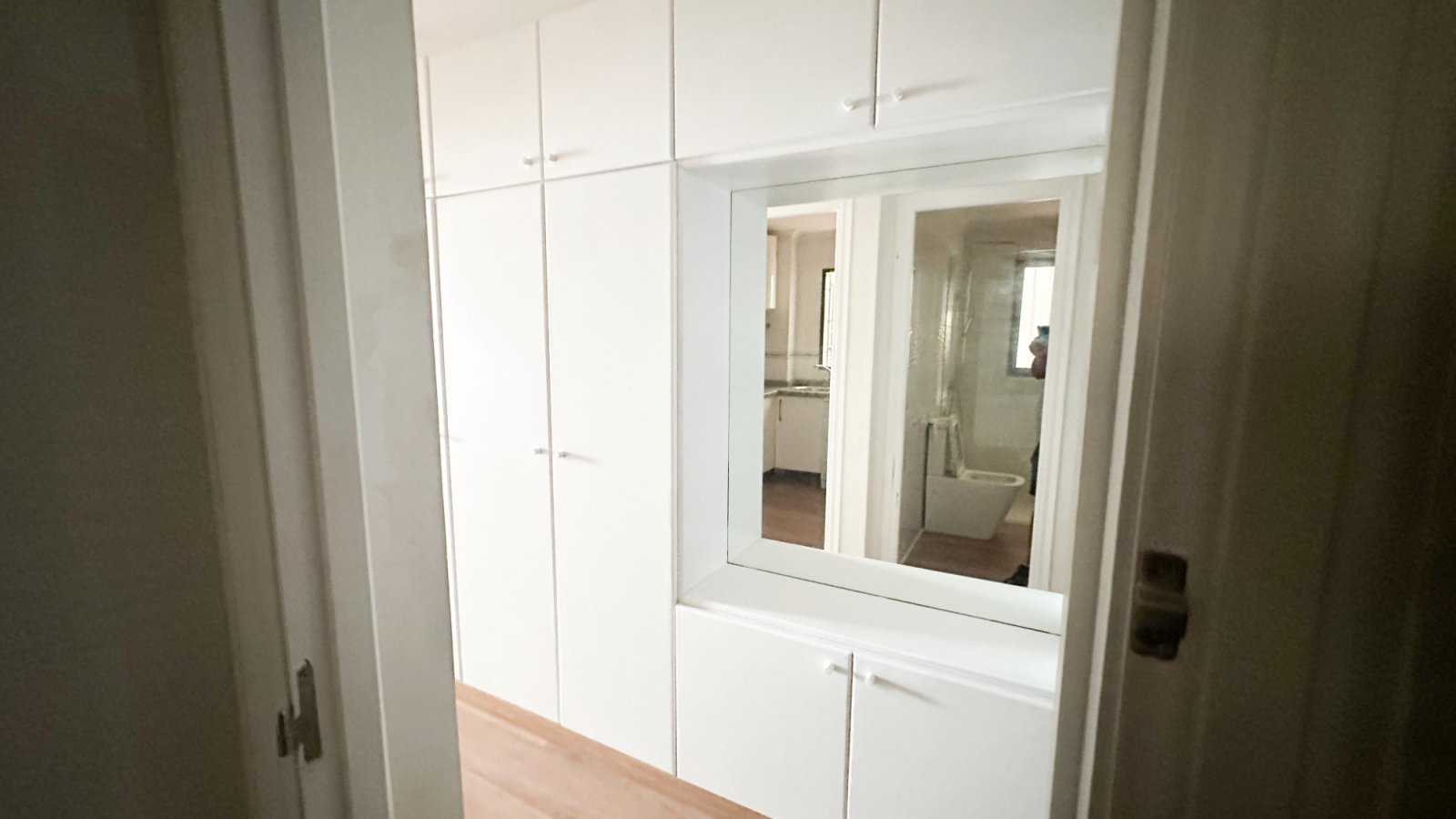 

Entdecken Sie diese helle, renovierte Wohnung im ersten Stock, gelegen in einer der gefragtesten Gegenden von Torrevieja