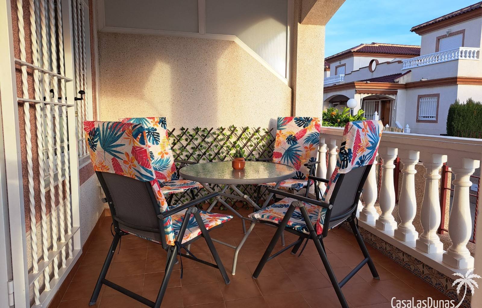  Casa de Cerro ist eine charmante Ferienunterkunft, die alles bietet, was Sie für einen erholsamen und komfortablen Urlaub benötigen. Dieses Gebäude v