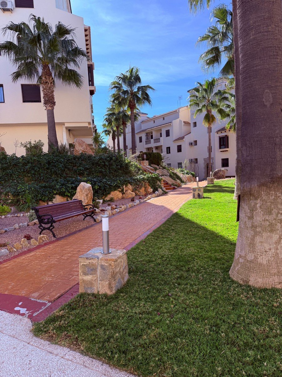   This beautifully renovated and fully furnished 138m² apartment offers spacious, modern living with high-quality finishes throughout. Designed for co