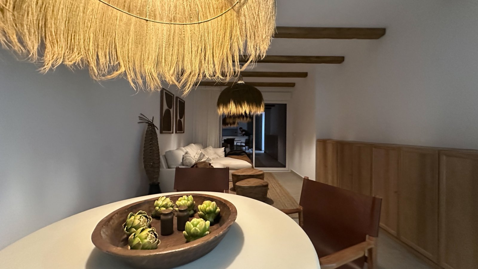  Moderne Erdgeschosswohnung in Playa Flamenca, Orihuela Costa, die komfortables und praktisches Wohnen in Meeresnähe bietet. Die Immobilie verfügt übe