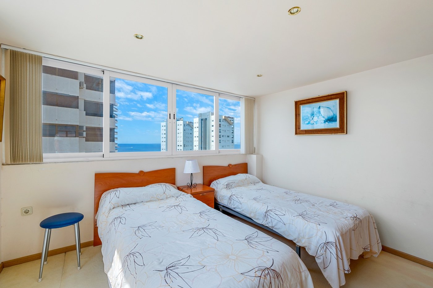   We present a&amp;nbsp;rare opportunity&amp;nbsp;in one of&amp;nbsp;Benidorm’s most privileged locations: right next to the iconic&amp;nbsp;Hotel Lid